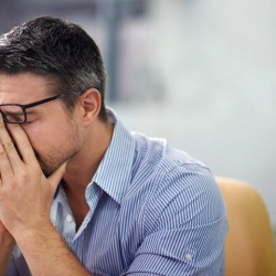Nguyên nhân gây tóc bạc sớm ở nam và cách khắc phục
