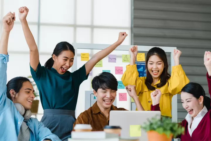 Lan tỏa năng lượng yêu thương tới những người xung quanh